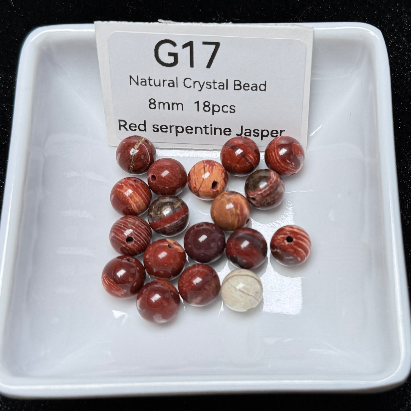 G17 Red serpentine Jasper
Natural Crystal Bead
8mm 18pcs